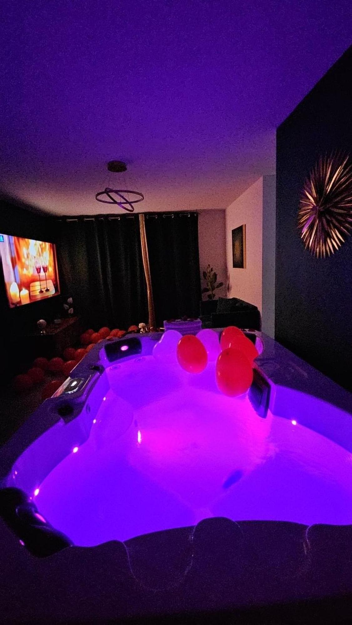 Suite Jacuzzi "Spa Privatif " Appartement Jacuzzi Tuluza Zewnętrze zdjęcie